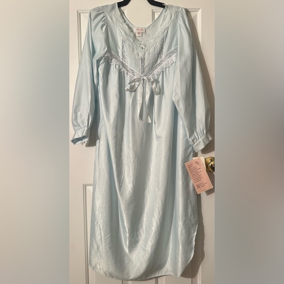 Barbizon Other - BARBIZON Md Vtg 80’s 90’s Romantic Cottagecore Blue Nightgown Granny Lace Floral